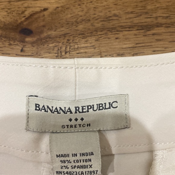Banana Republic stretchy skirt - Picture 3 of 4